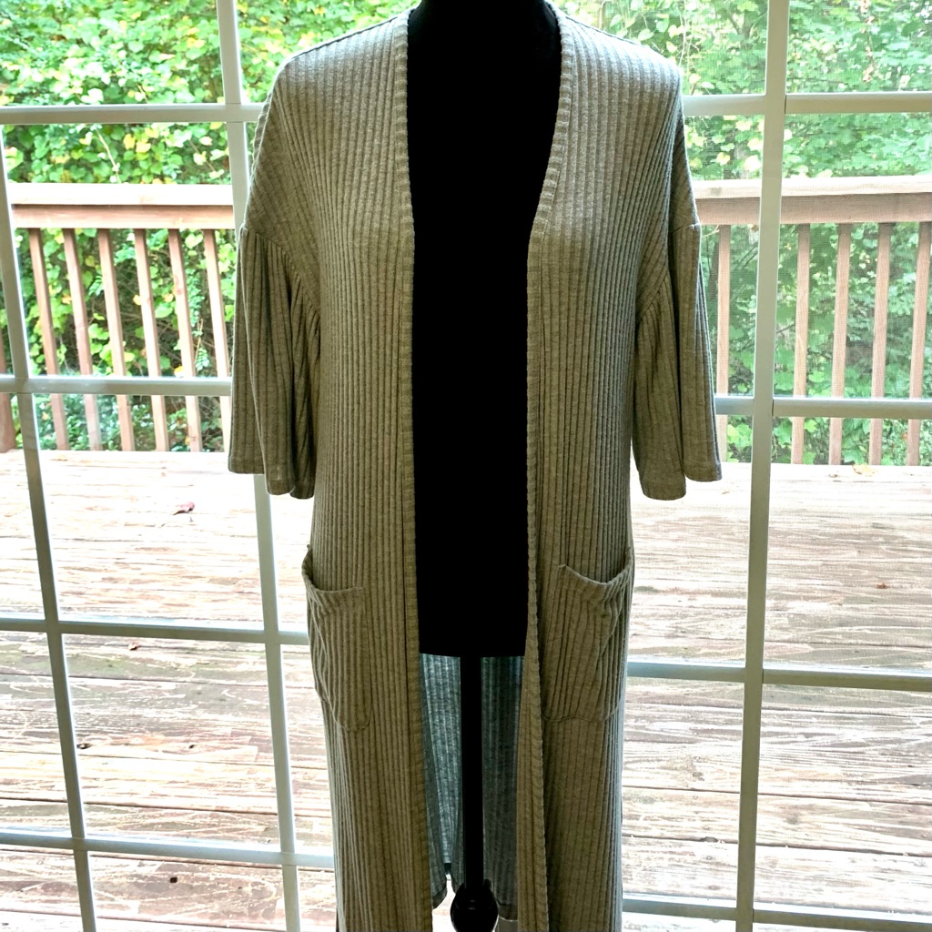 Nwot Stars Above Soft Gray Robe/Sweater